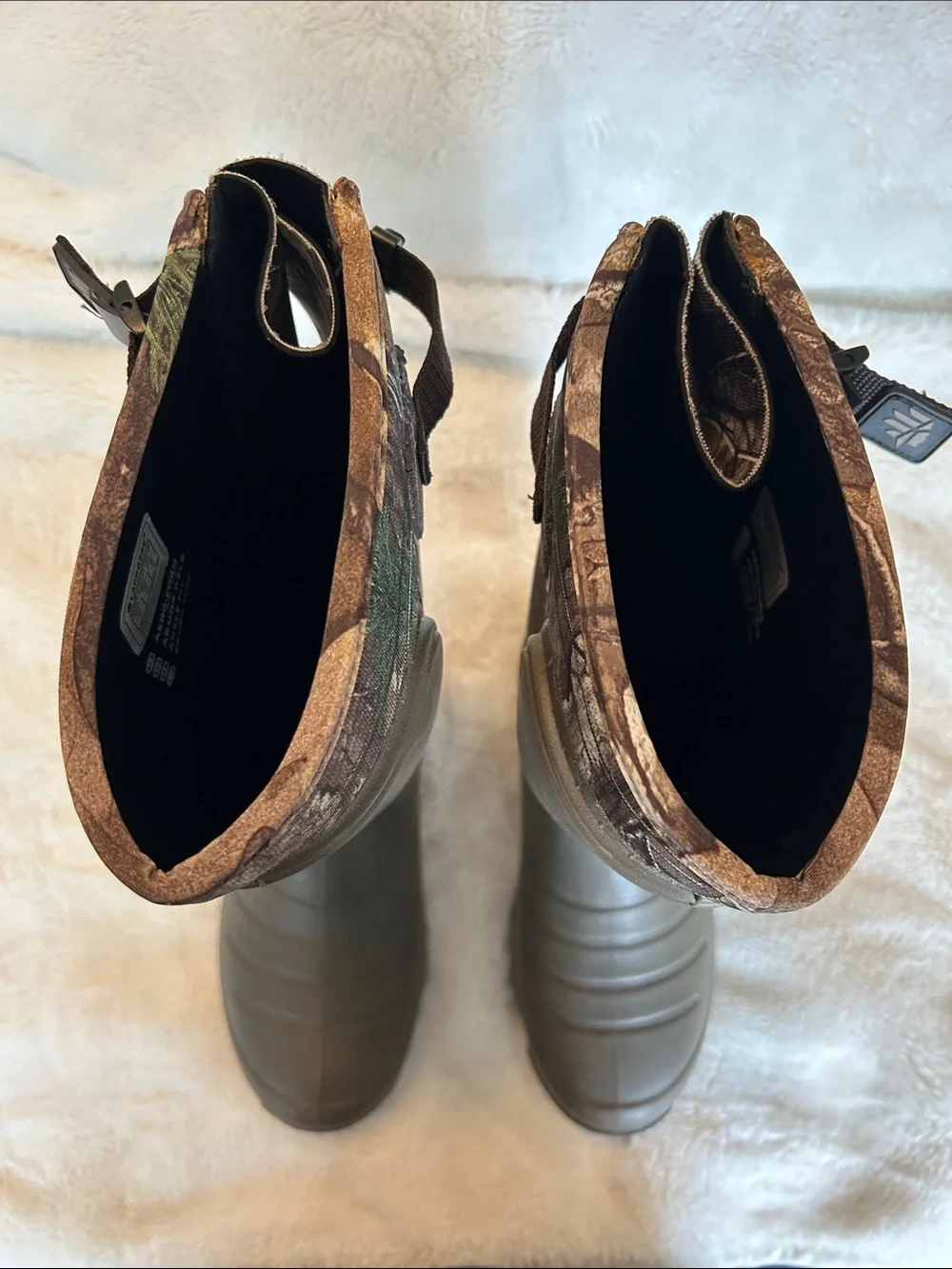 LaCrosse AeroHead 18” 7mm Hunting Boots – Men’s Size 11
